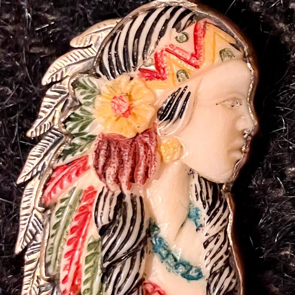 Coreen Cordova/Que Milagro Pendant